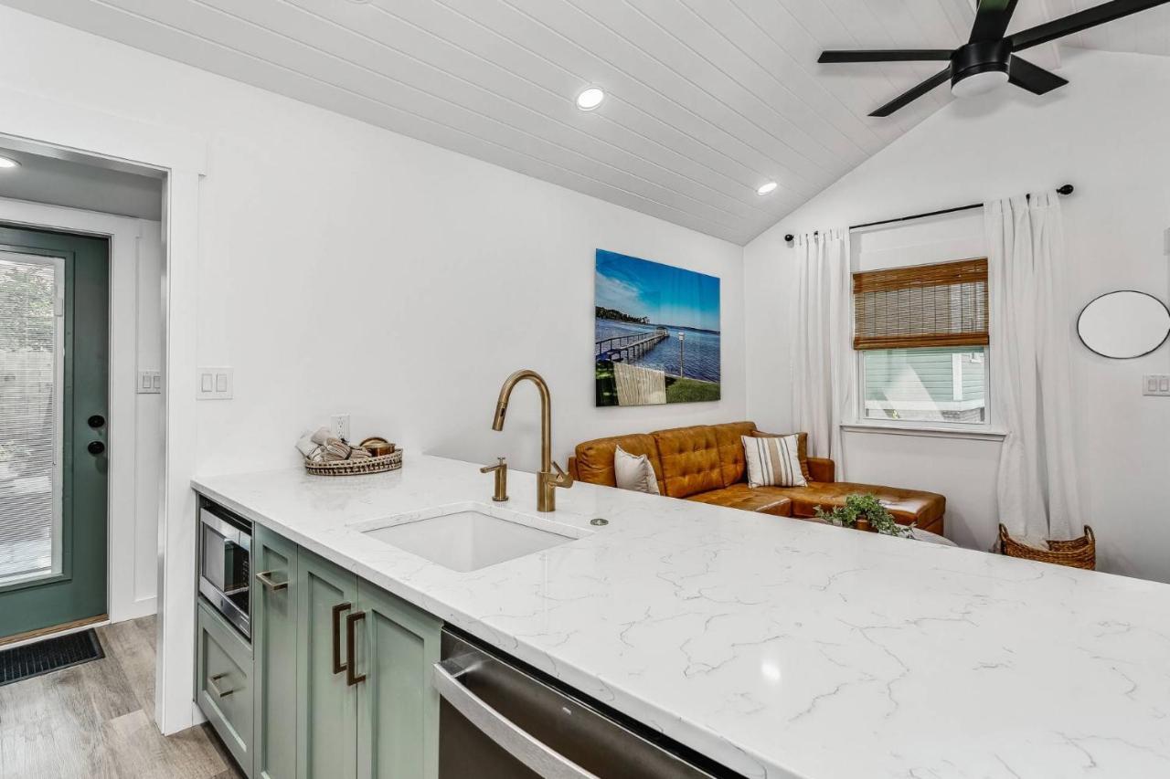 Peach'S Place Pensacola Bagian luar foto
